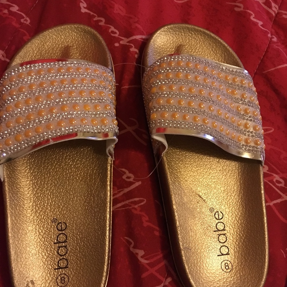 Comfortable Gold, Pearl,Rhinestone slipper sandals